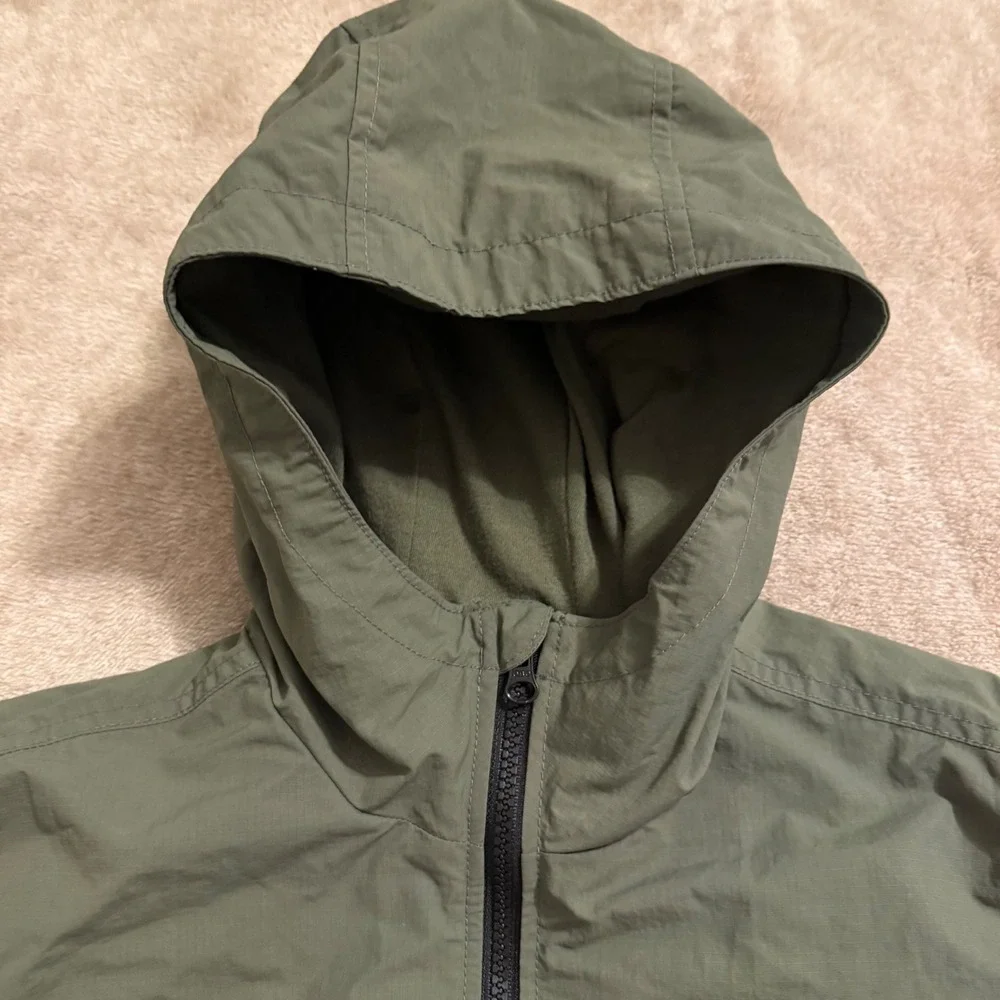 Old Navy Boys XL 14-16 Green Water-Resistant Hooded Zip Up Jacket Utility Pocket